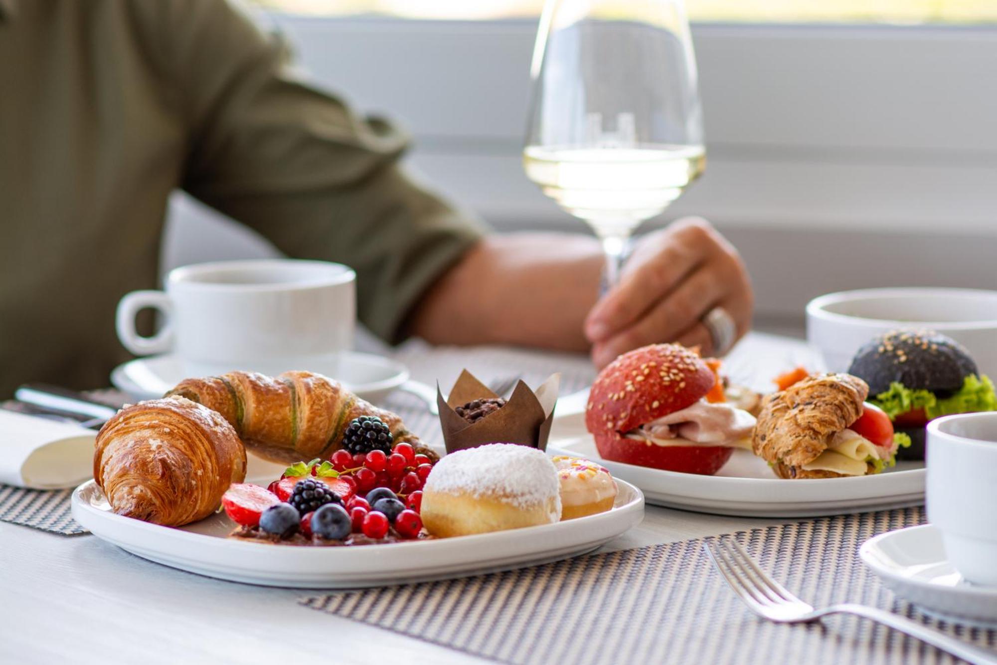 Hotel Montecarlo 3 Stelle Superior Caorle Ngoại thất bức ảnh