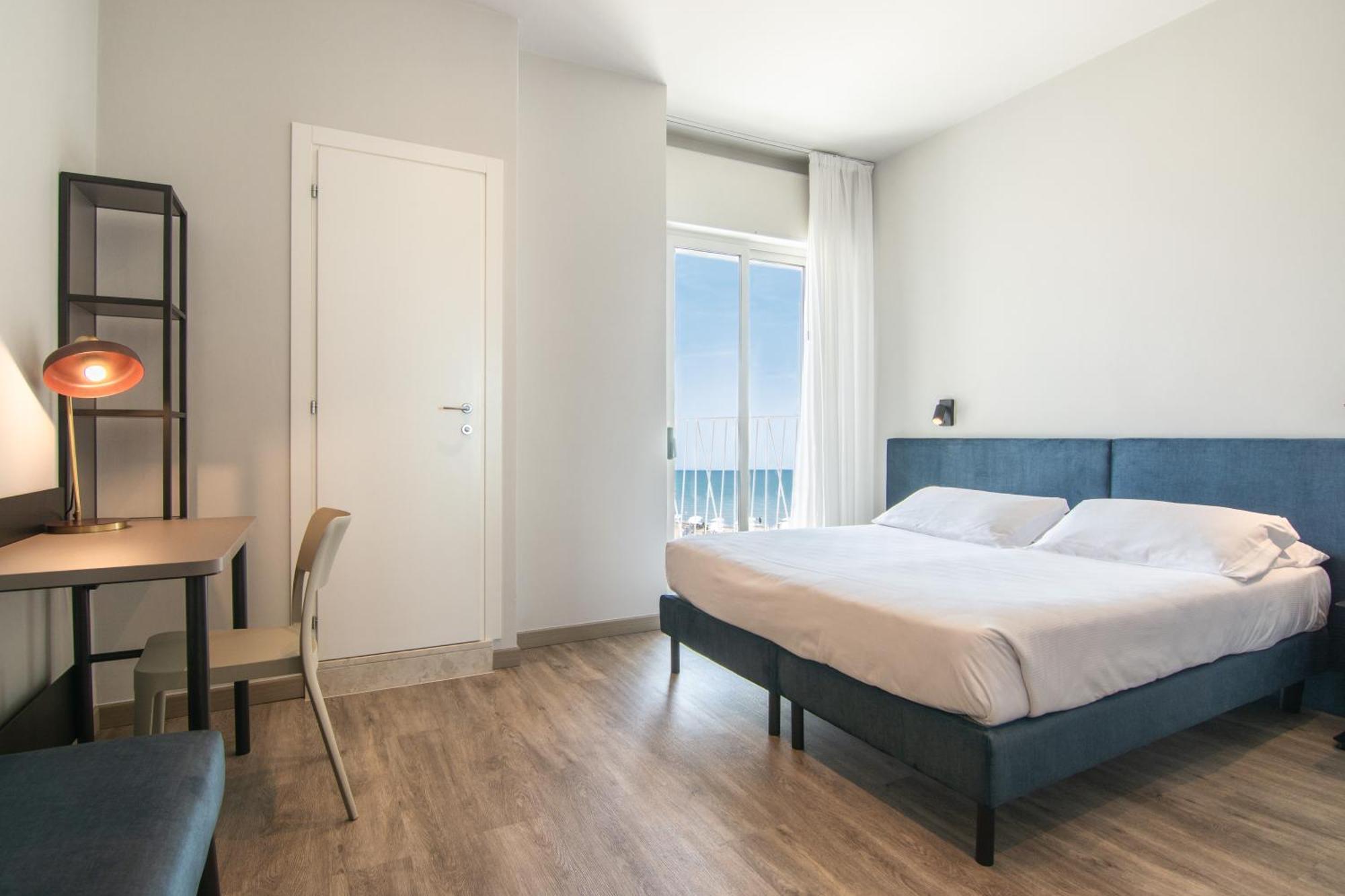 Hotel Montecarlo 3 Stelle Superior Caorle Ngoại thất bức ảnh